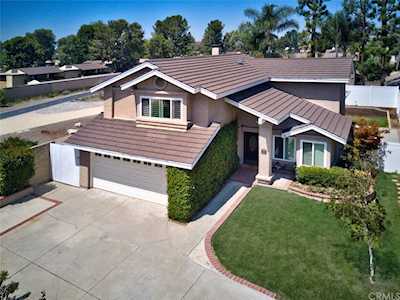 103 Meadowcreek Road Brea, CA 92821