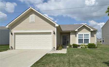 4726 Deacon Lane Indianapolis, IN 46237