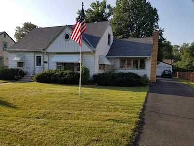 2067 Case Avenue E Saint Paul, MN 55119