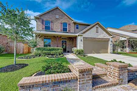 18715 Big Elm Dr Cypress, TX 77433