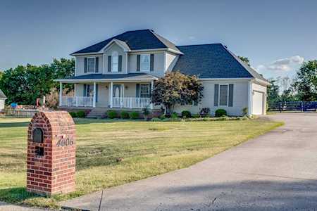 4606 Stone Ridge Rd Crestwood, KY 40014