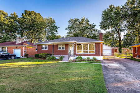 3204 Poplar View Dr Louisville, KY 40216