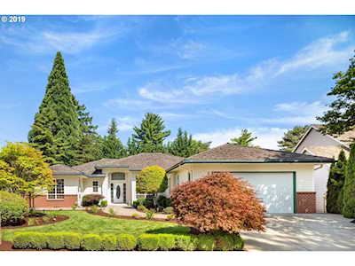 28008 SW Willow Creek Dr Wilsonville, OR 97070