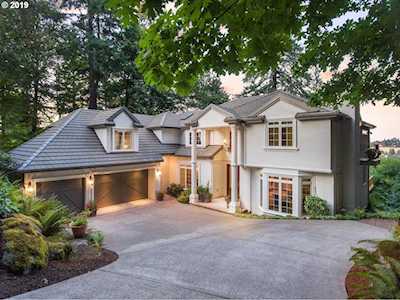 2311 Palisades Crest Dr Lake Oswego, OR 97034