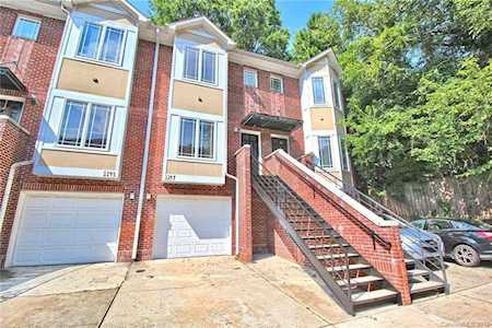 1147 Kurt Ct Charlotte, NC 28209