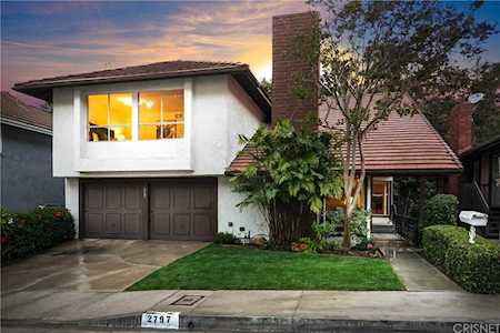 2797 Woodwardia Drive Los Angeles, CA 90077