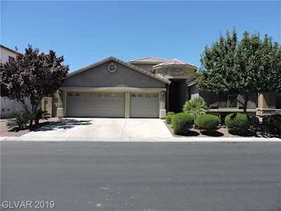 8821 Arroyo Azul St Las Vegas, NV 89131
