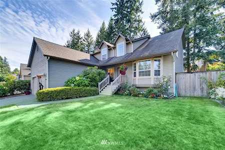 4315 243rd Ave SE Sammamish, WA 98029