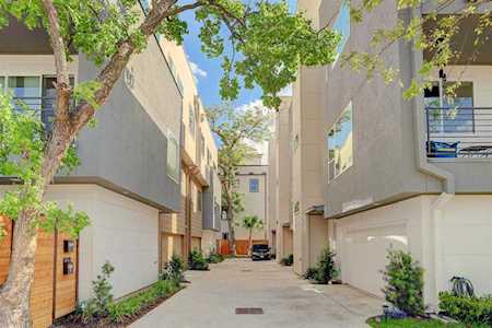 4211 Koehler St Houston, TX 77007