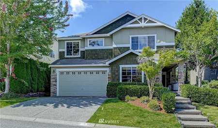 913 273rd Place SE Sammamish, WA 98075