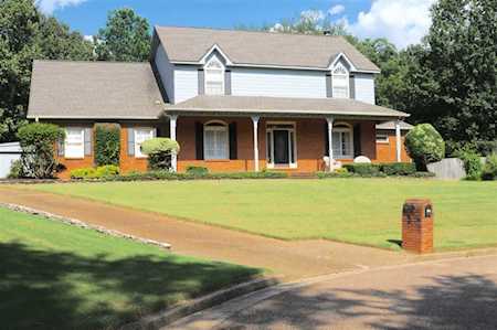 2884 Foster Dale Cv Germantown, TN 38138