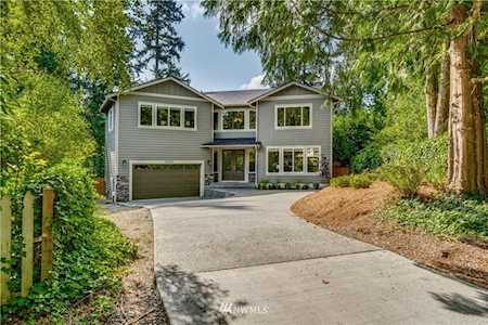 16727 SE 21st Place Bellevue, WA 98008