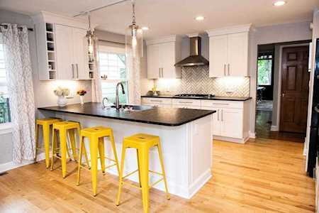218 Colonial Avenue Worthington, OH 43085