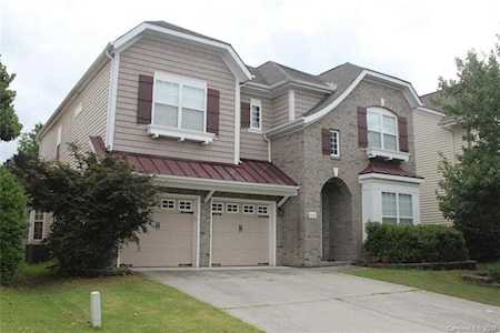 9421 Ridgeforest Dr Charlotte, NC 28277