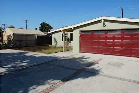 522 Nottingham Avenue Santa Ana, CA 92703