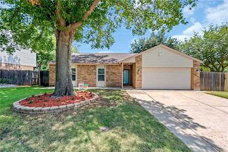 3800 N Magnolia Court Flower Mound, TX 75028