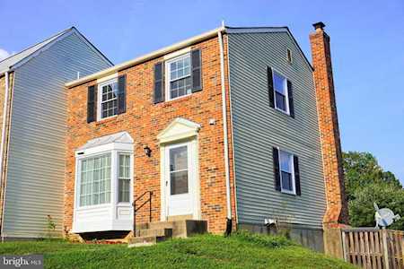 3037 Talking Rock Dr Fairfax, VA 22031