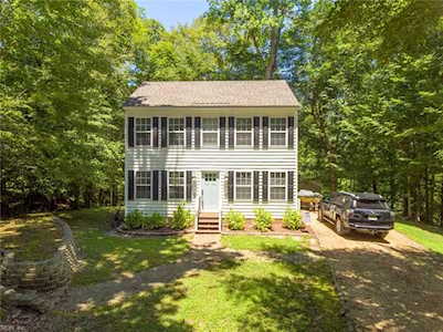 12 Settlers Ln Williamsburg, VA 23188