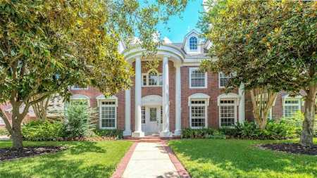 4014 Woodbriar Ct Sugar Land, TX 77479