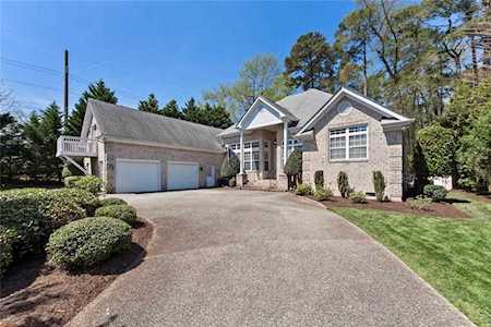 2208 Caymus Ct Virginia Beach, VA 23454