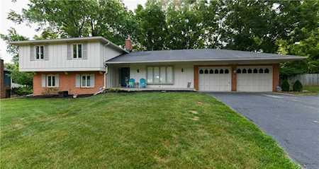 7701 Camelback Drive Indianapolis, IN 46250