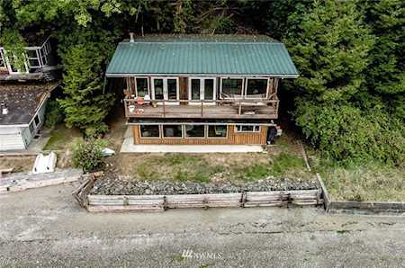 10509 Sunrise Beach Dr NW Gig Harbor, WA 98332