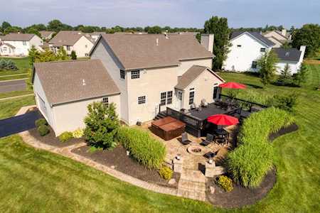 12702 Bentwood Farms Drive Pickerington, OH 43147