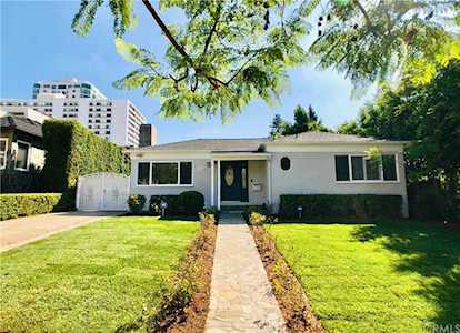 1236 Holmby Avenue Westwood - Century City, CA 90024