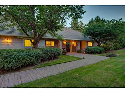 13131 Knaus Rd Lake Oswego, OR 97034
