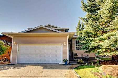146 Woodburn Crescent Okotoks, AB T1S 1L4