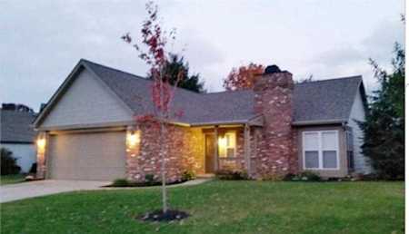 8143 Salt Fork Way Indianapolis, IN 46256
