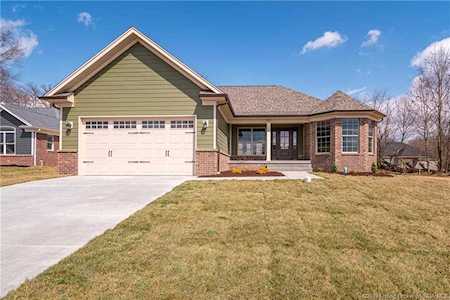 8814 Chestnut Hill Court Charlestown, IN 47111