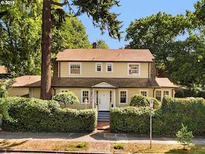 1810 NE Fremont St Portland, OR 97212