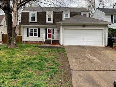 4608 Notley Ct Virginia Beach, VA 23456