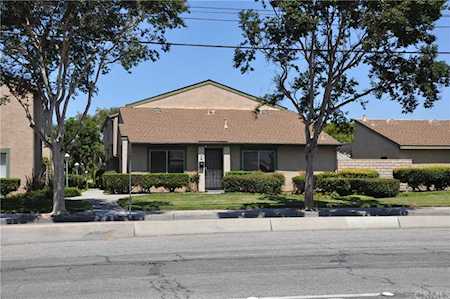 9043 Westminster Avenue Garden Grove, CA 92844