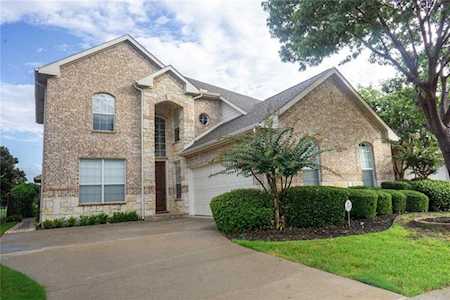 1331 Meadows Avenue Lantana, TX 76226