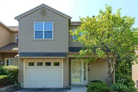 105 Ridgefield Cir #D Clinton, MA 01510