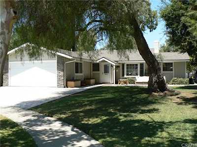 17111 Cumberland Circle Yorba Linda, CA 92886