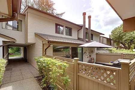 9151 Forest Grove Drive #6 Burnaby, BC V5A 3Z5