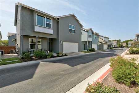 5616 1st St #31 Austin, TX 78745