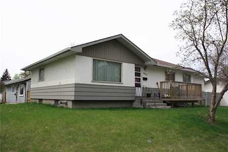 1931 9A Avenue NE Calgary, AB T2E 0W6