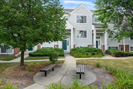 2234 Daybreak Dr #2234 Aurora, IL 60503