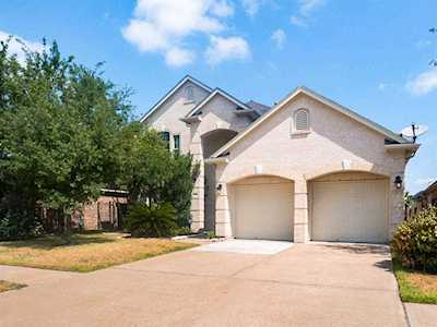 18026 Dunoon Bay Point Ct Cypress, TX 77429