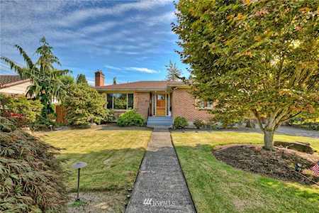 1410 Park St Sumner, WA 98390
