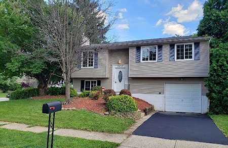 2437 Opal Court Grove City, OH 43123