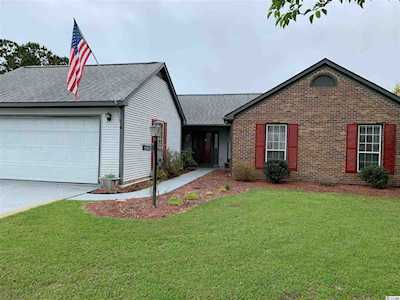1402 Pelican Ct. Murrells Inlet, SC 29576