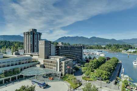 560 Cardero Street #1102 Vancouver, BC V6G 3E9