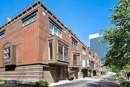 310 N Clinton St #A Chicago, IL 60661