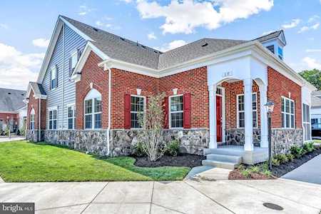 13 Harpers Mill Way Lovettsville, VA 20180