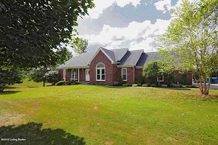 2112 Clarke Pointe Dr Crestwood, KY 40014